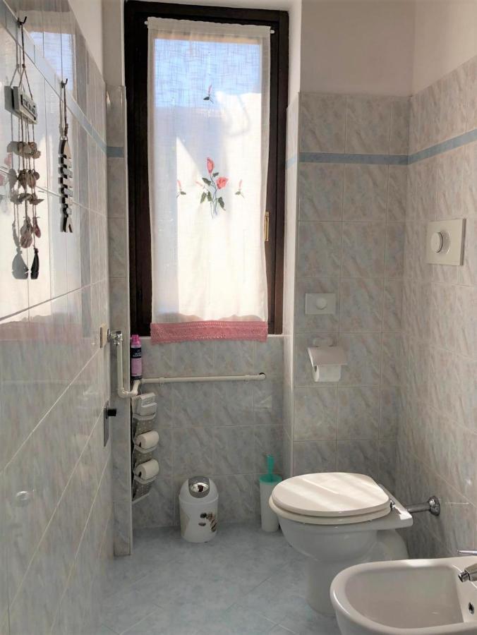 Oasi Di Paradiso - Comfy Private Apartment On Ground Floor With Terrace Desenzano del Garda Exterior foto