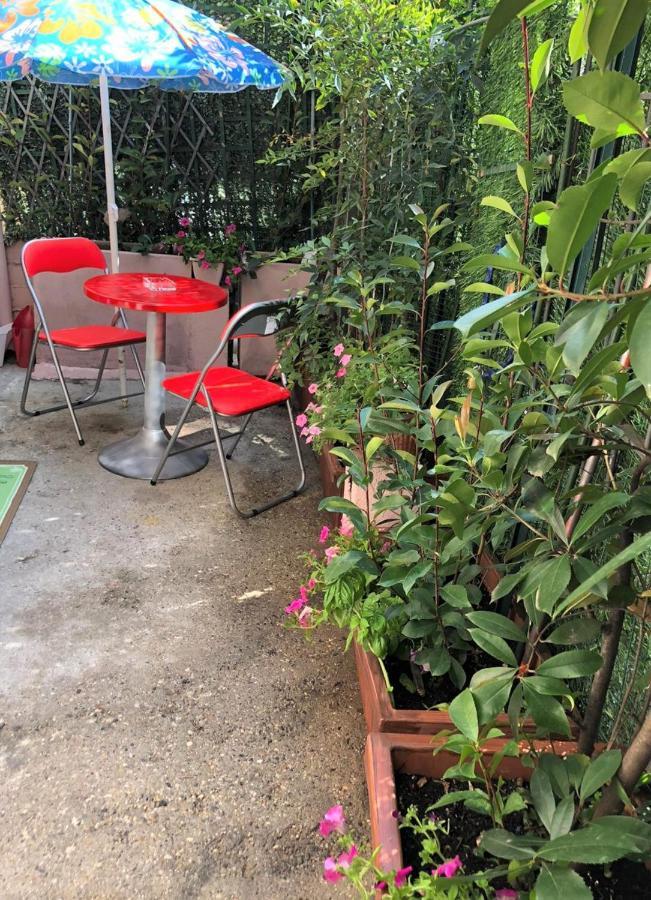 Oasi Di Paradiso - Comfy Private Apartment On Ground Floor With Terrace Desenzano del Garda Exterior foto